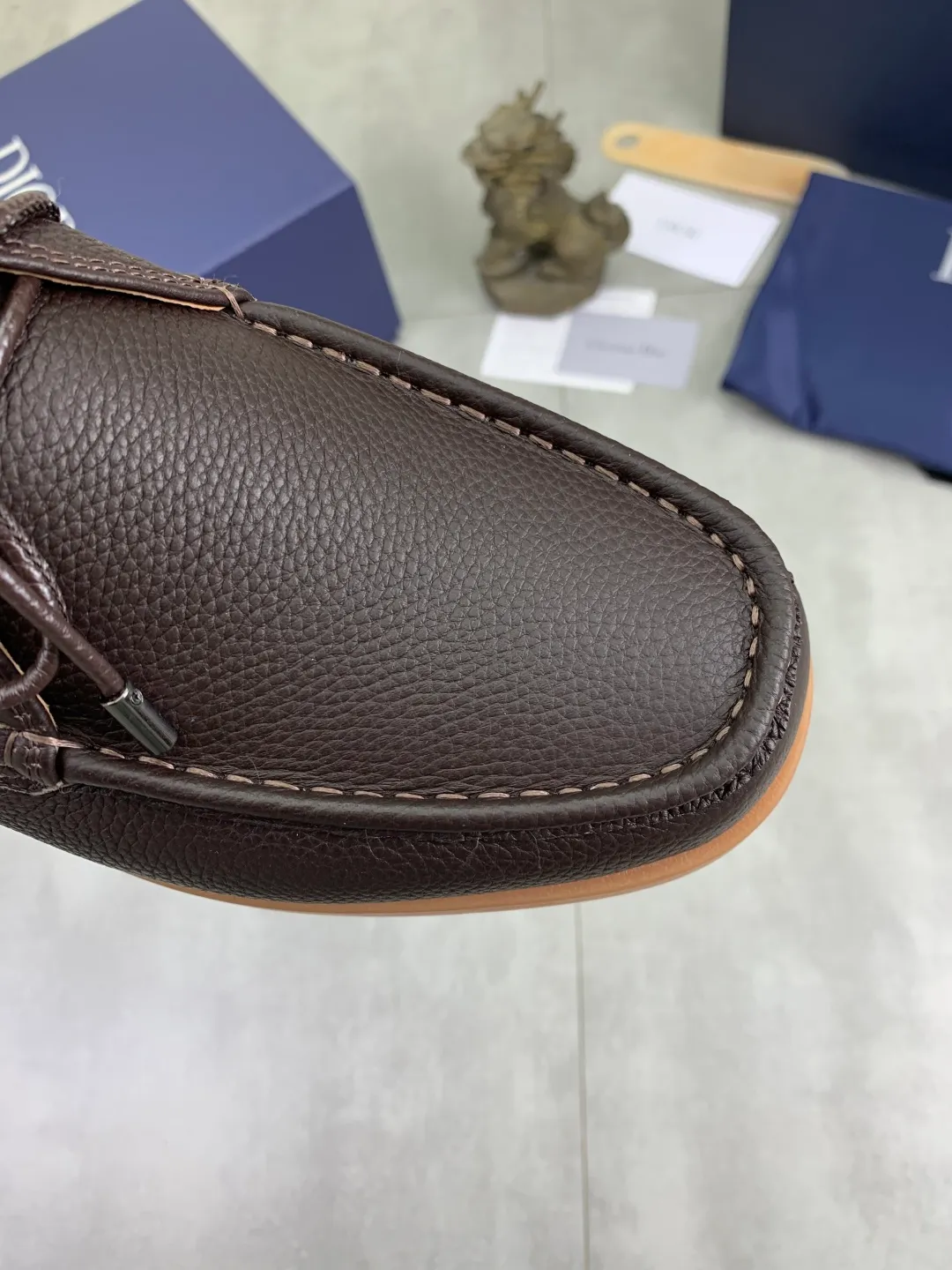 Men's men's shoes 💰P580 new style wool lining 💰high version 💎💎💎Dior original version! Top Italian purchasing agent! Men's high-top business casual leather shoes, original imported calfskin upper, ultimate texture, gentleman style, warm real wool lining inside, top-quality original Italian rubber outsole, first-class workmanship, top quality! Size: 39-44 (45 customized)